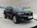 Volvo XC40 Core, T2 2WD Auto. Schwarz - thumbnail 3