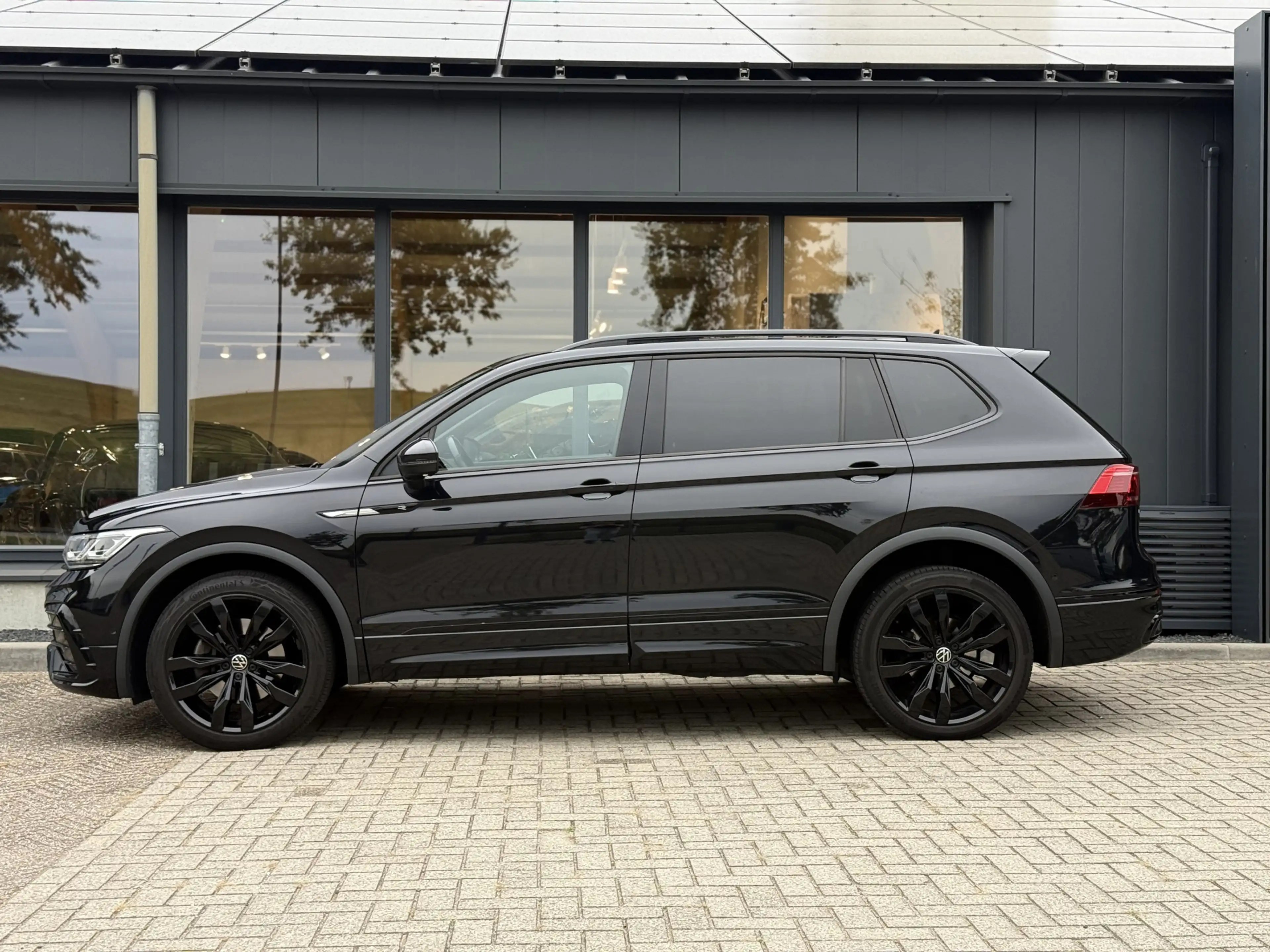 Volkswagen Tiguan Allspace 2.0 TSI 4Motion Highline Business R 7p. BTW Pano A — photo 8