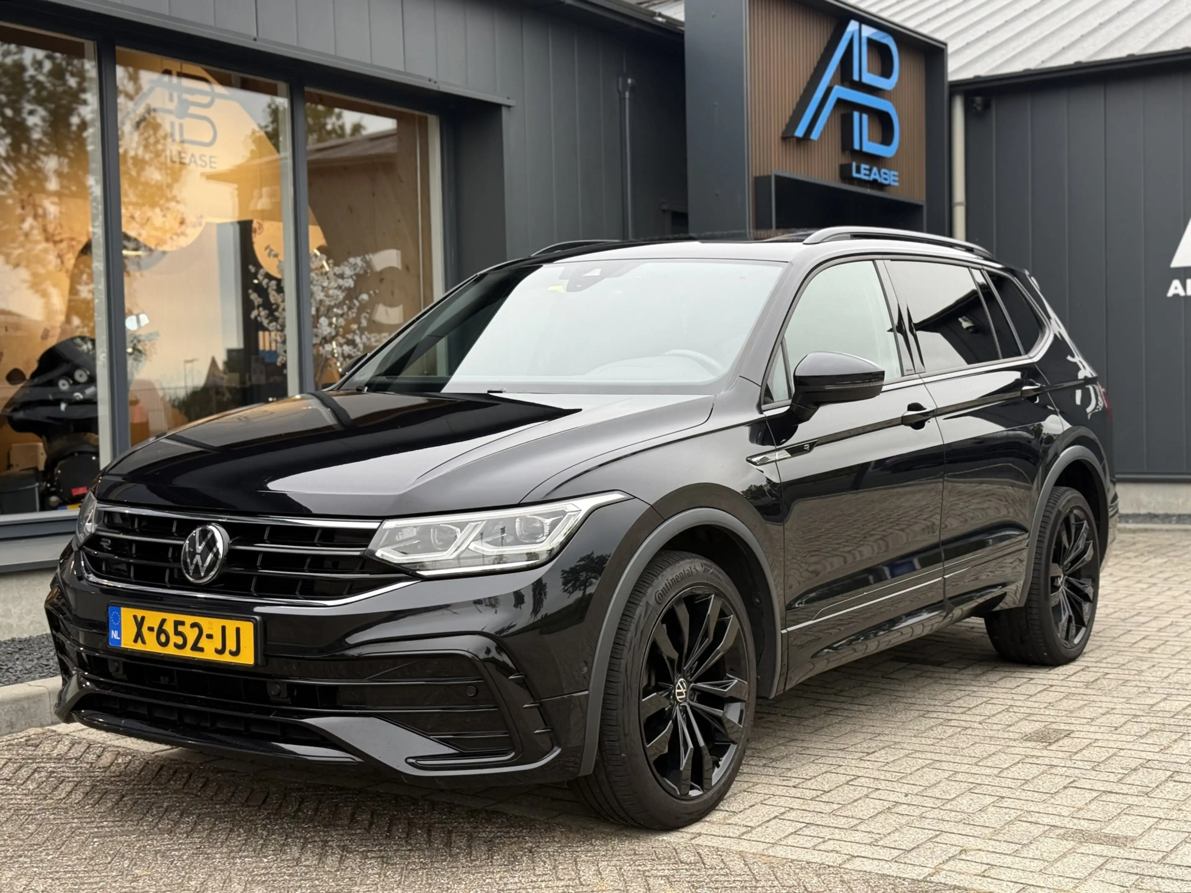 Volkswagen Tiguan Allspace 2.0 TSI 4Motion Highline Business R 7p. BTW Pano A — photo 7