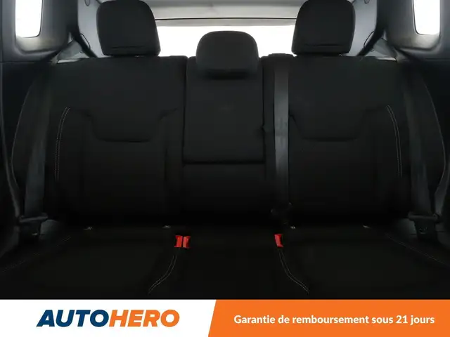 Jeep Renegade view 15