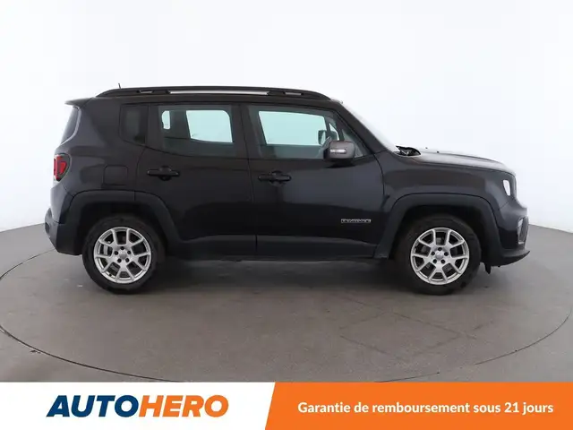 Jeep Renegade view 7