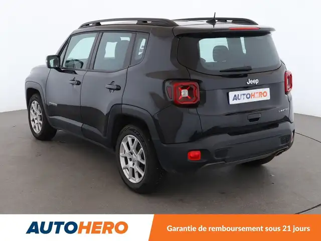 Jeep Renegade view 4
