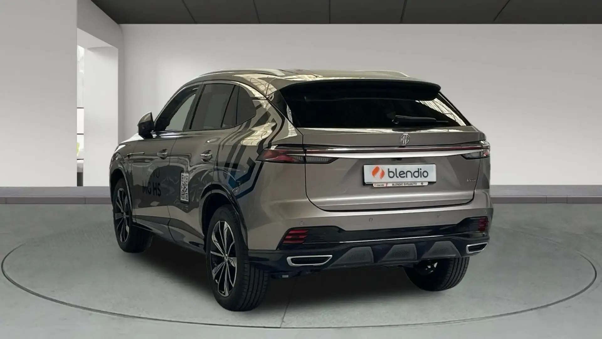 MG HS 1.5T LUXURY 170 5P Plateado - 2