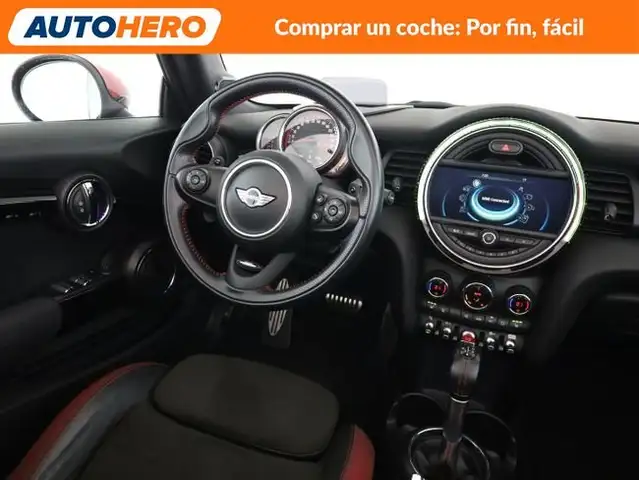 Mini Hatch view 14
