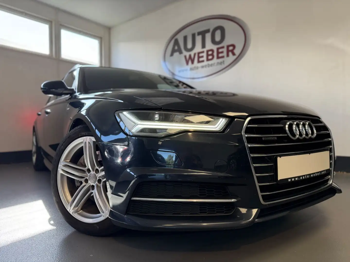 Audi A6 AVANT 3.0 TDI QUATTRO*AUT.*NAVI*EU6*3X S LINE Blauw - 1