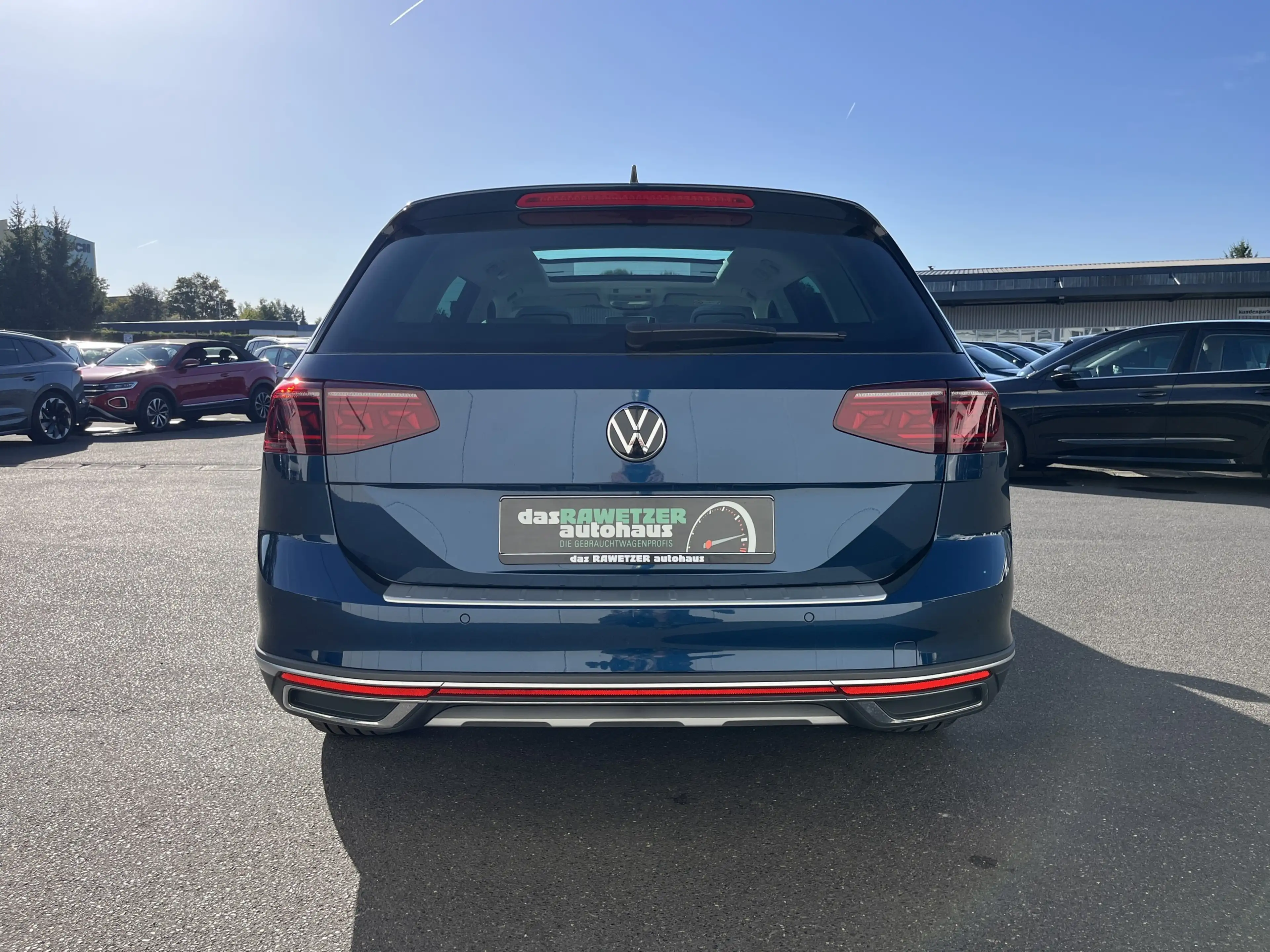 Volkswagen Passat Alltrack 2.0 TDI DSG 4Mo 1,99% Fin. AHK PANO LEDER Navi RFK — photo 7
