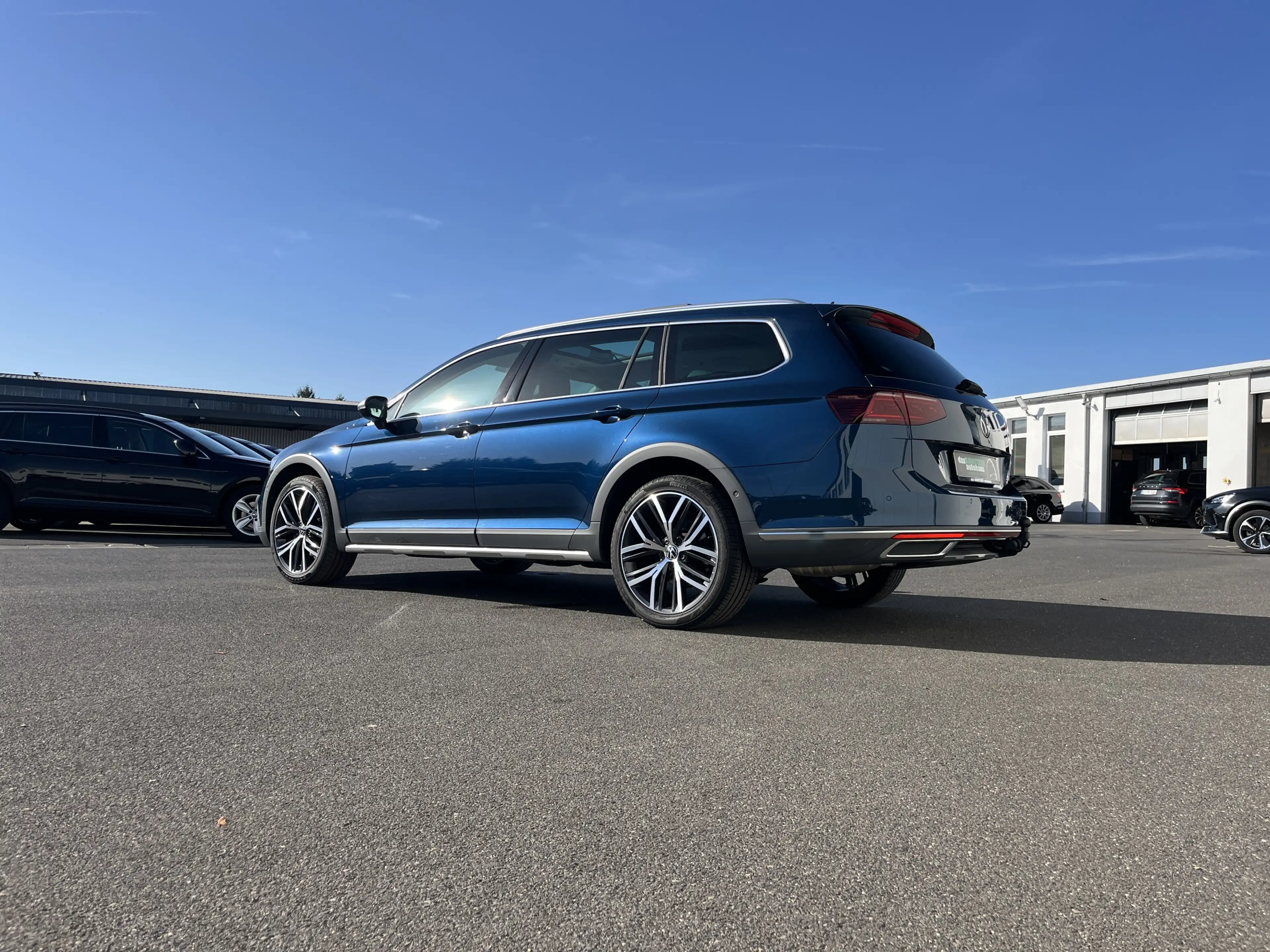 Volkswagen Passat Alltrack 2.0 TDI DSG 4Mo 1,99% Fin. AHK PANO LEDER Navi RFK — photo 8