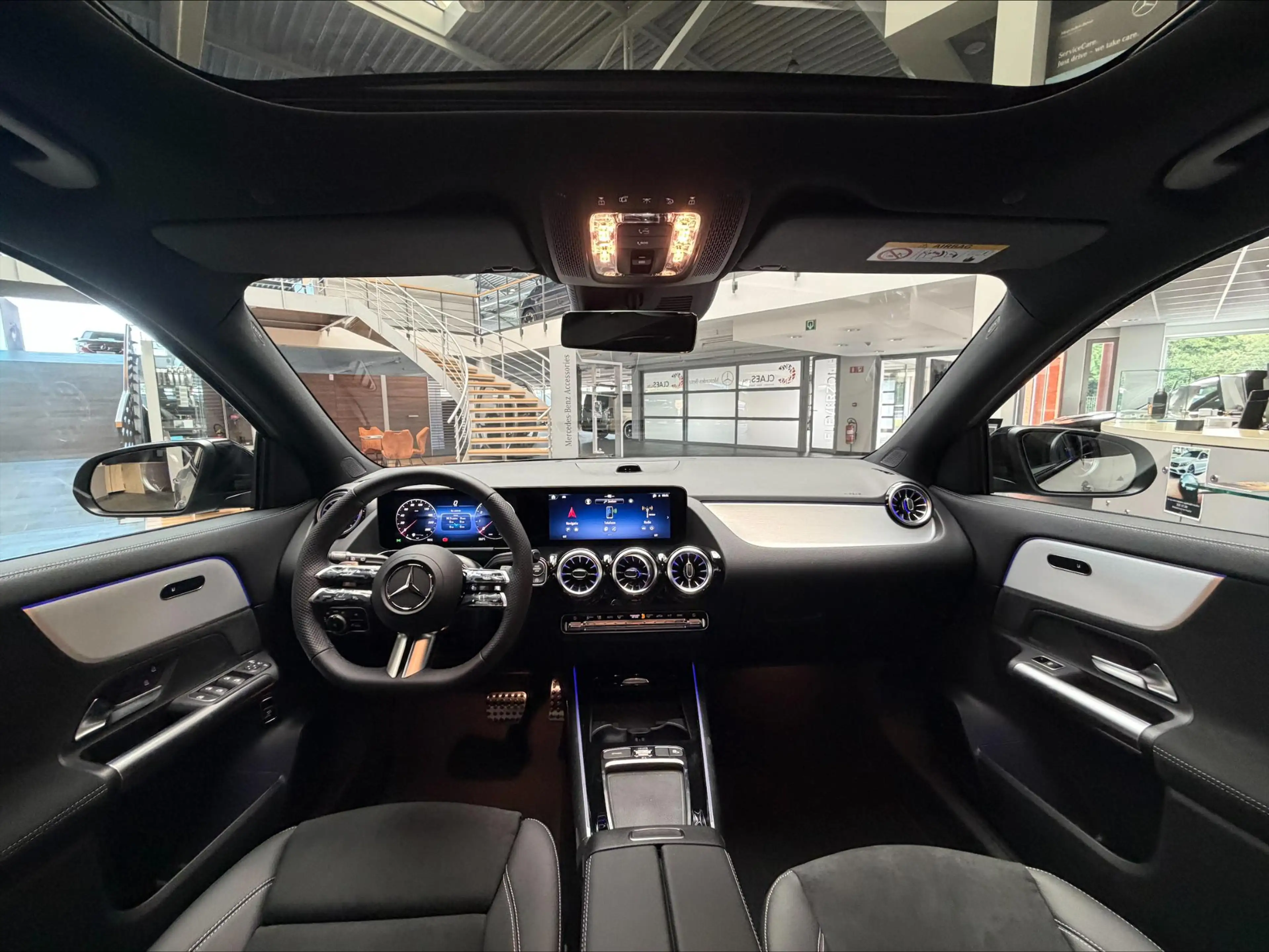 Mercedes-Benz GLA 180 GLA 140 Years Edition Nieuwe wagen DOS 9061 — photo 6