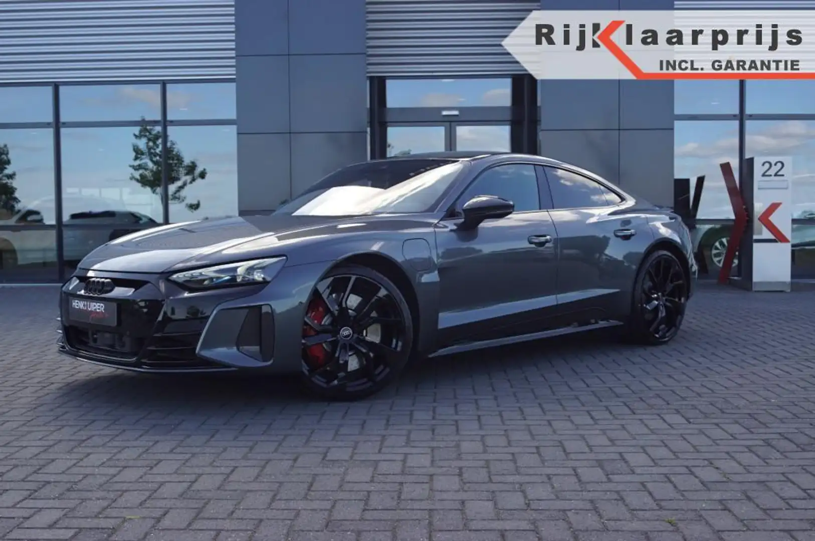 Audi e-tron GT RS e-Tron GT 600pk / Vol !!/ Carbon / Nachtzicht/ Szürke - 1