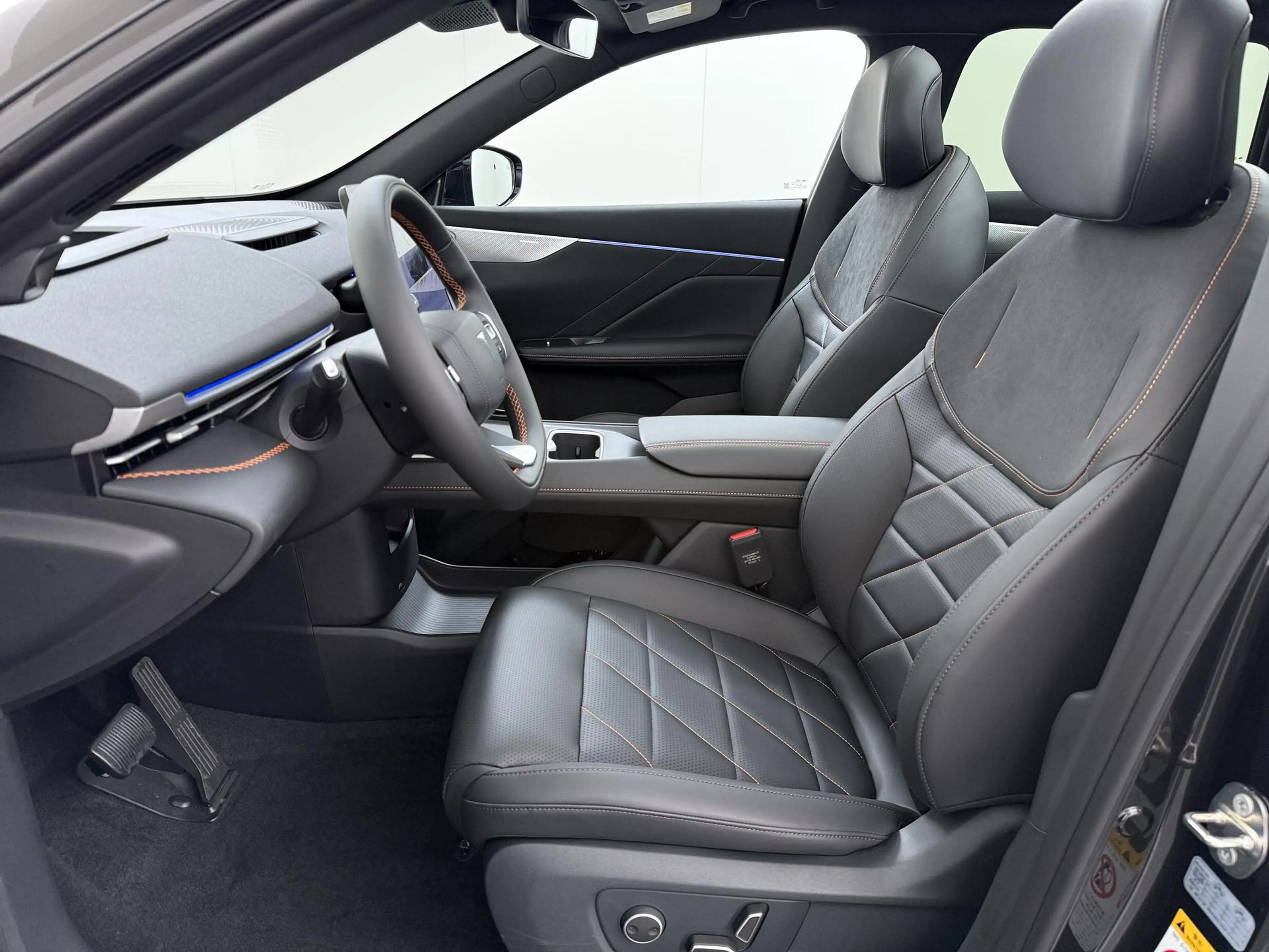Changan Deepal S05 MAX 200KW | NIEUWSTAAT | PANORAMADAK | 20" LMV | 3 — photo 19