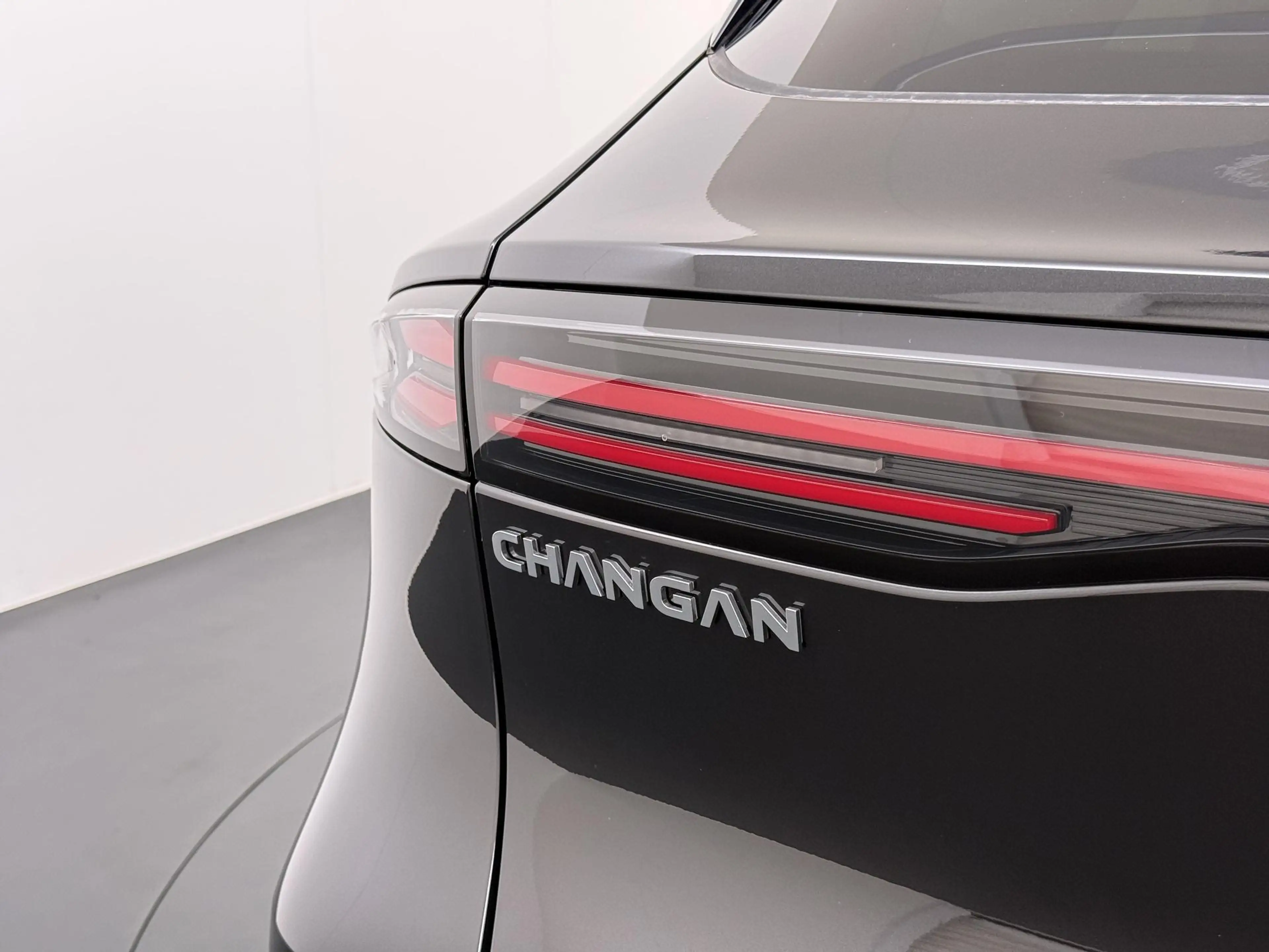 Changan Deepal S05 MAX 200KW | NIEUWSTAAT | PANORAMADAK | 20" LMV | 3 — photo 2