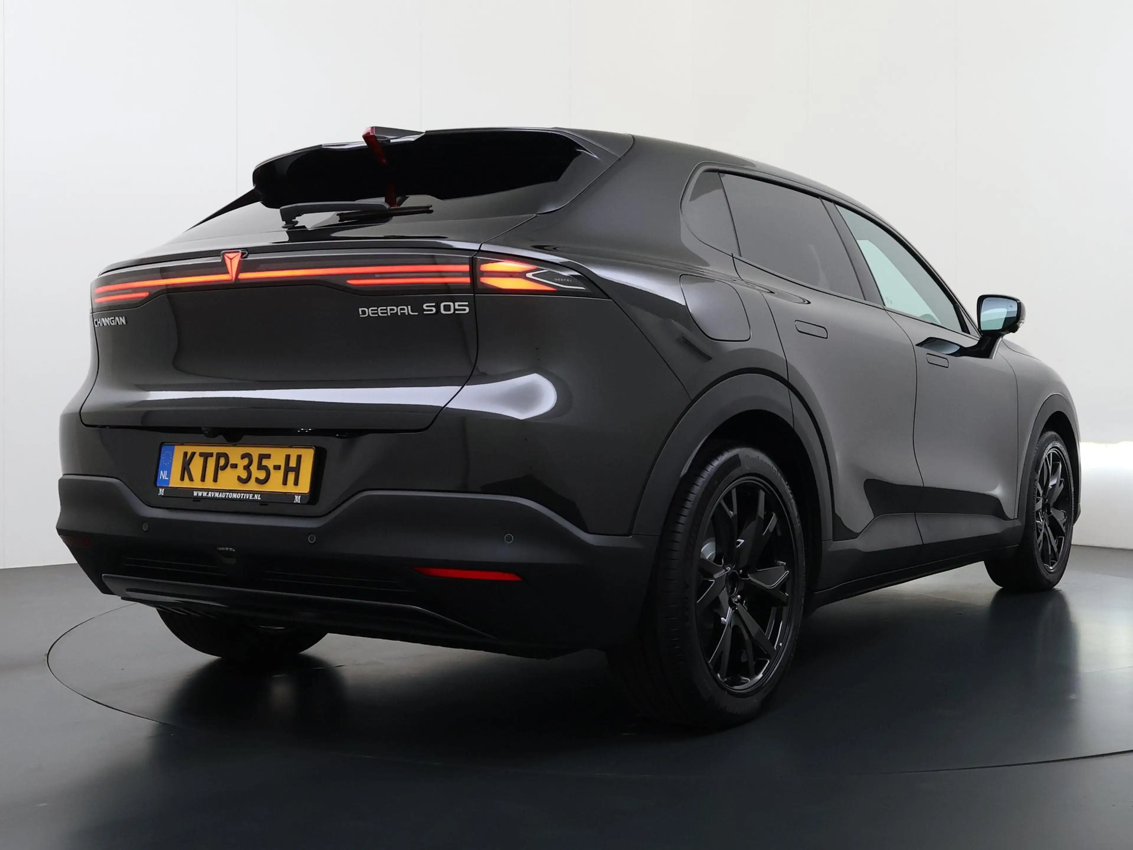 Changan Deepal S05 MAX 200KW | NIEUWSTAAT | PANORAMADAK | 20" LMV | 3 — photo 8
