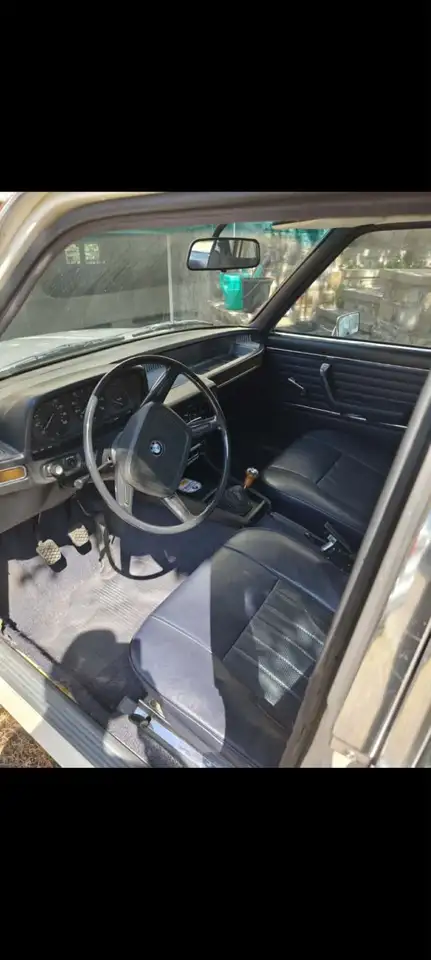 BMW 520, foto 12