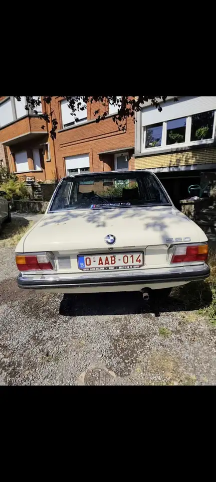 BMW 520, foto 8