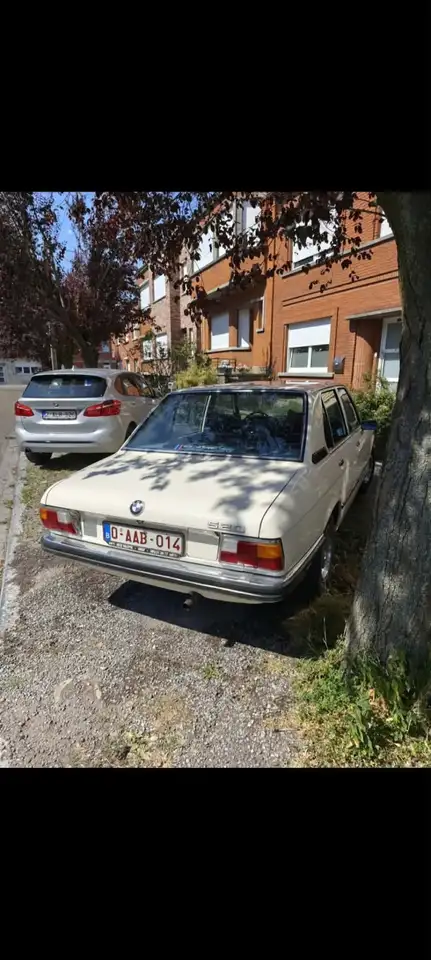 BMW 520, foto 1