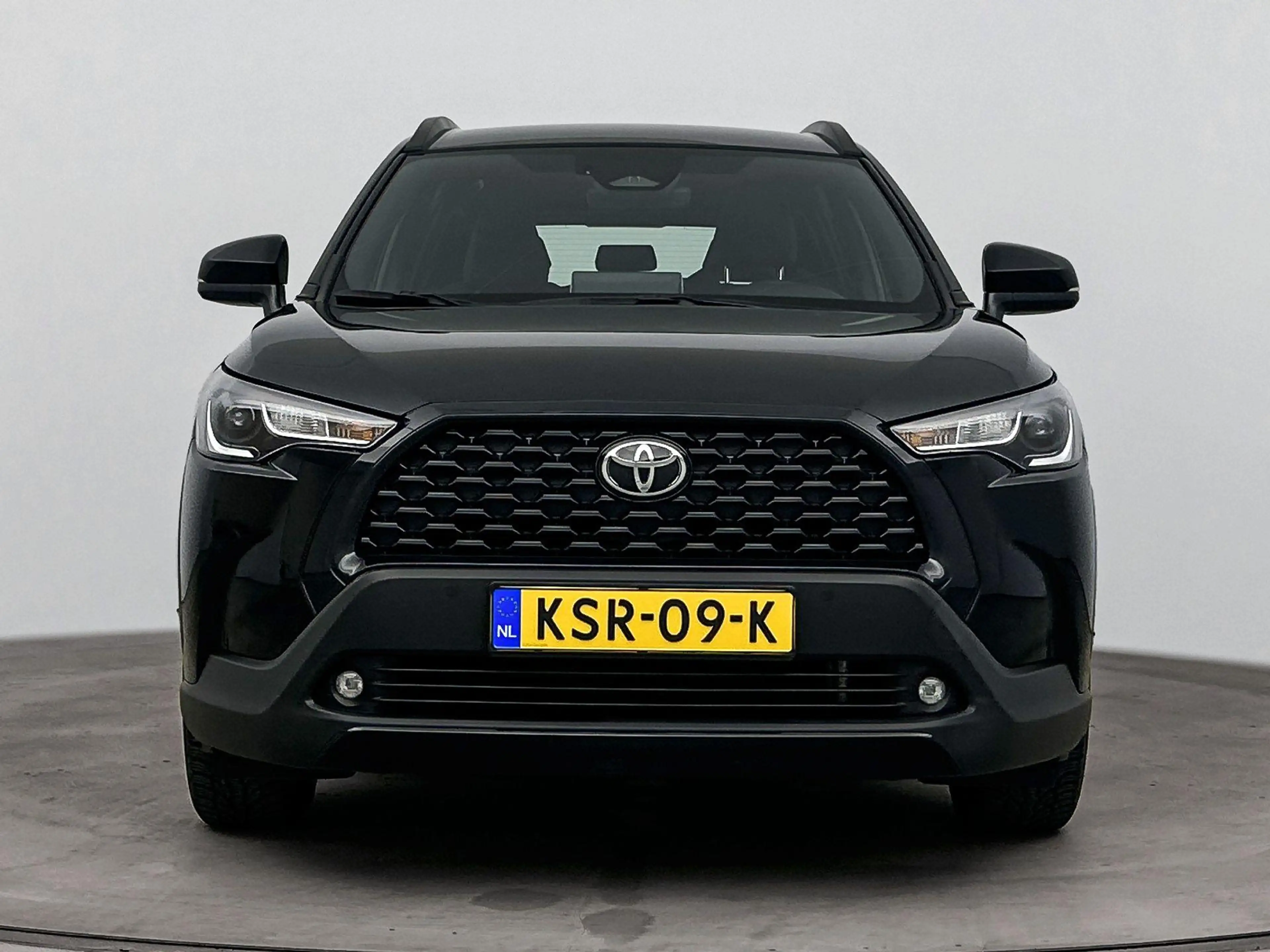 Toyota Corolla Cross Hybrid 140 Active | All Season | Dodehoek | Apple — photo 5