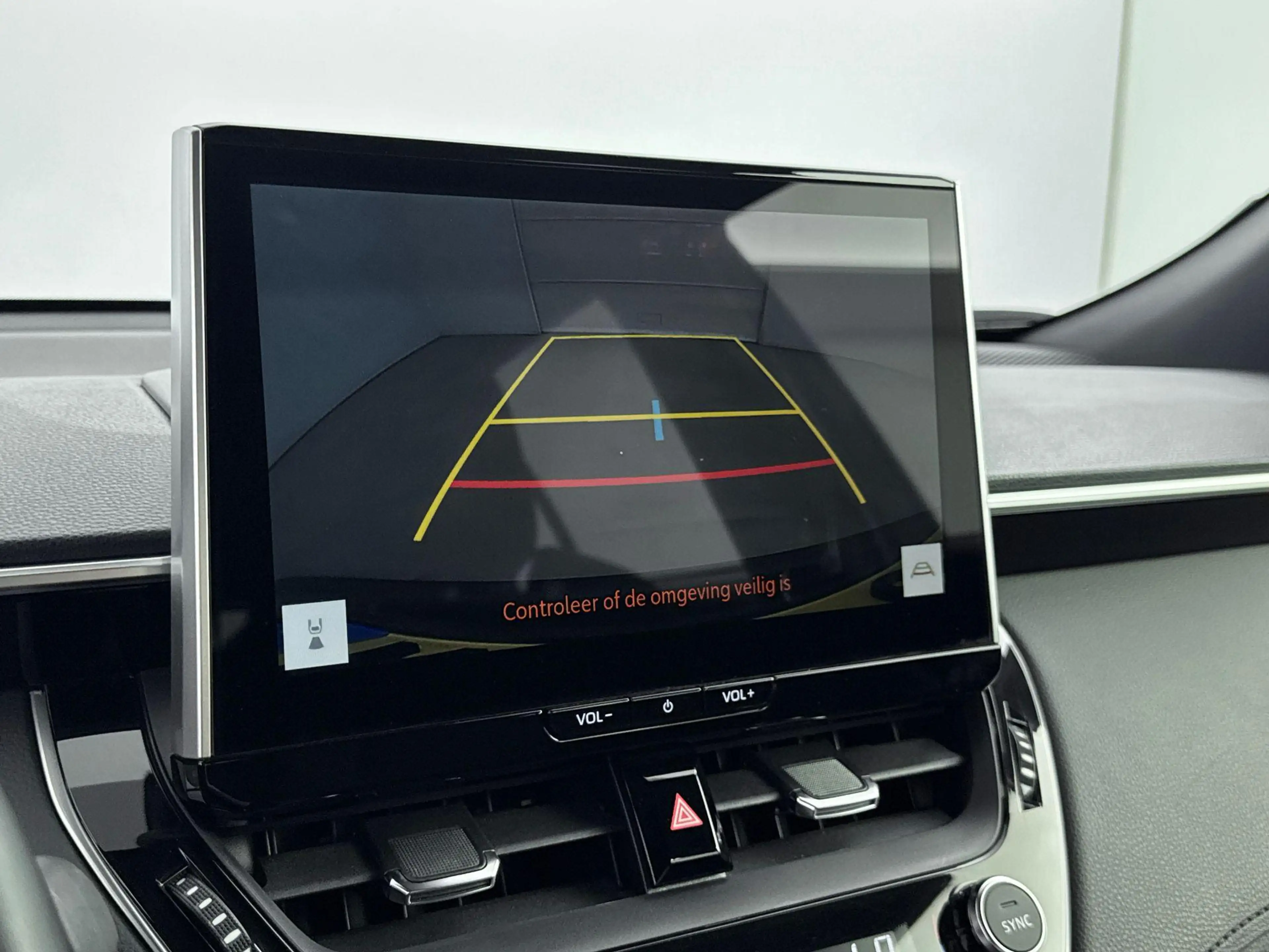 Toyota Corolla Cross Hybrid 140 Active | All Season | Dodehoek | Apple — photo 13
