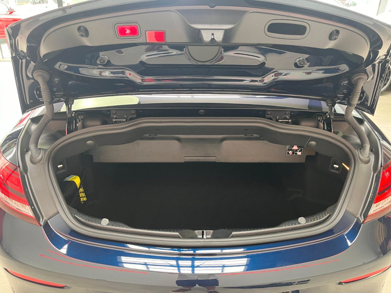 Mercedes-Benz C 200 Cabrio AMG-Line*Airscarf*Park-Paket* — photo 12