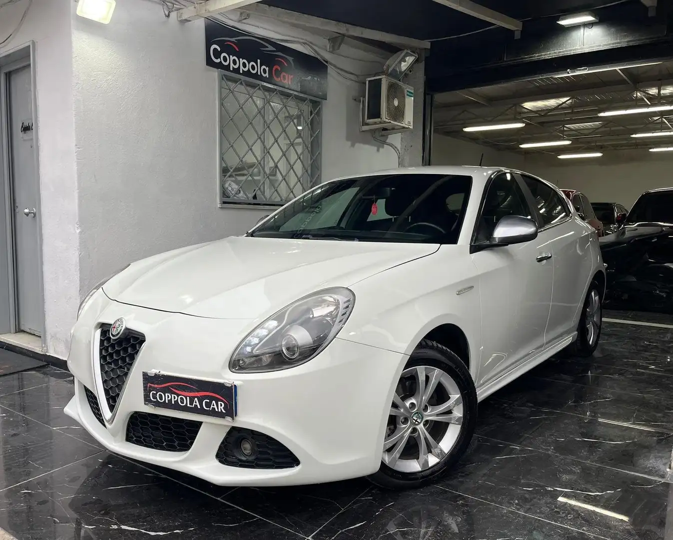Alfa Romeo Giulietta 1.6 jtdm(2) Exclusive Bianco - 1