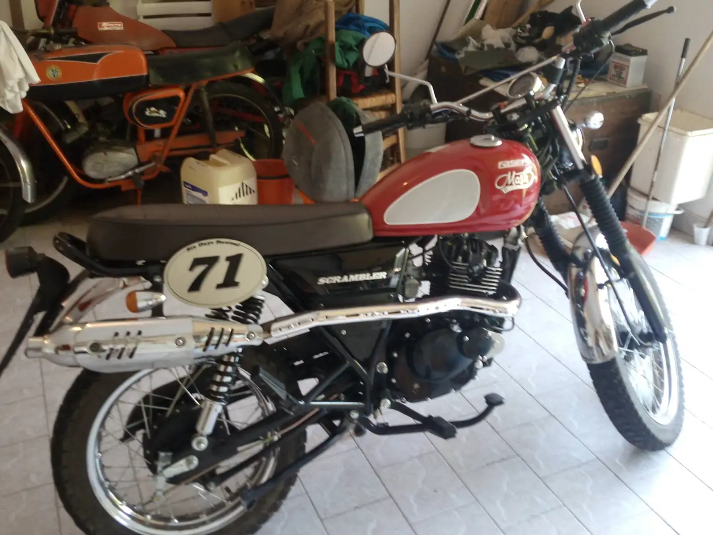 Mash Scrambler 125 crvena - 1