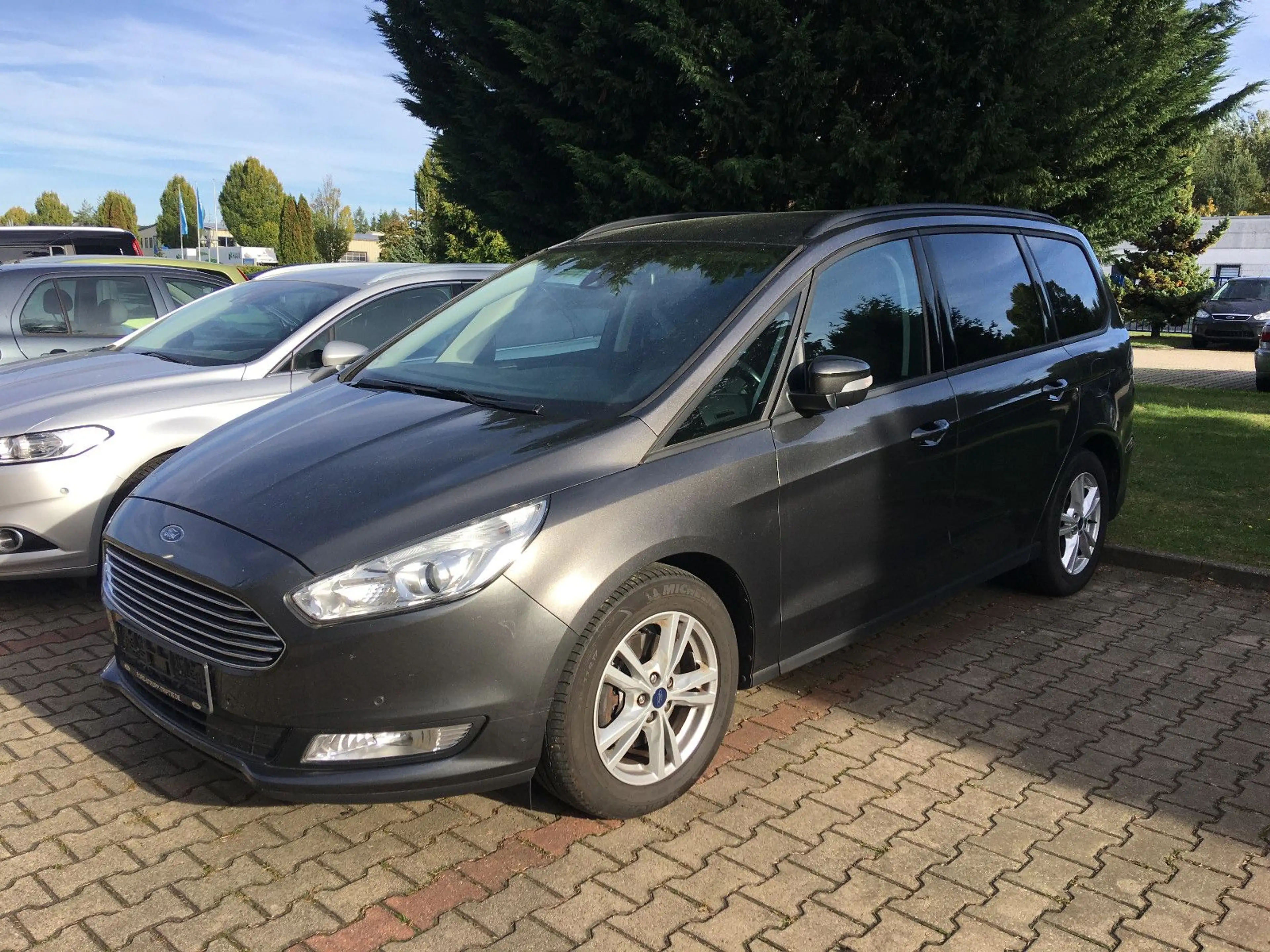 Ford Galaxy Business Edit Navi/Winterpaket/Scheckheft