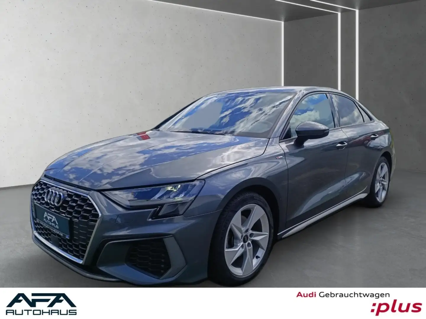 Audi A3 Limousine 35 TFSI S-Line S tronic Nav+*ACC*LED Gris - 1