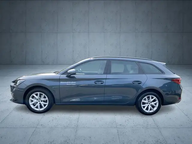 Seat Leon view 2