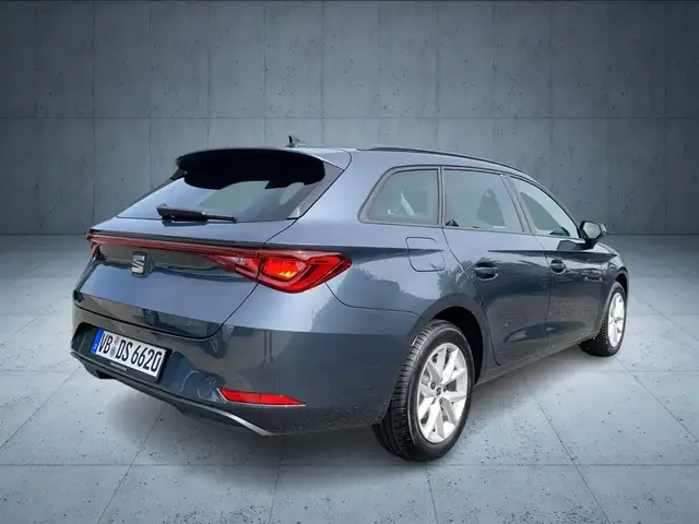 Seat Leon view 5