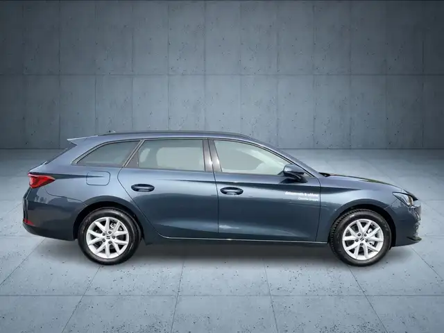 Seat Leon view 6