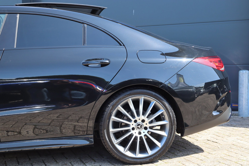 Mercedes-Benz CLA 180 Premium-AMG line-Panoramadak-Garantie — photo 11