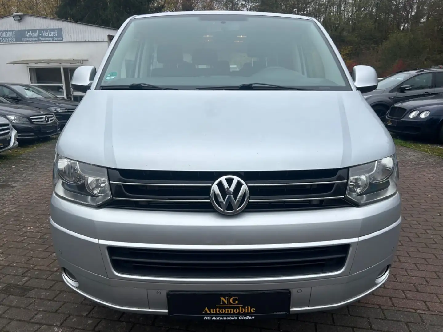 Volkswagen T5 Caravelle Comfortline *9-Sitze* Silber - 2