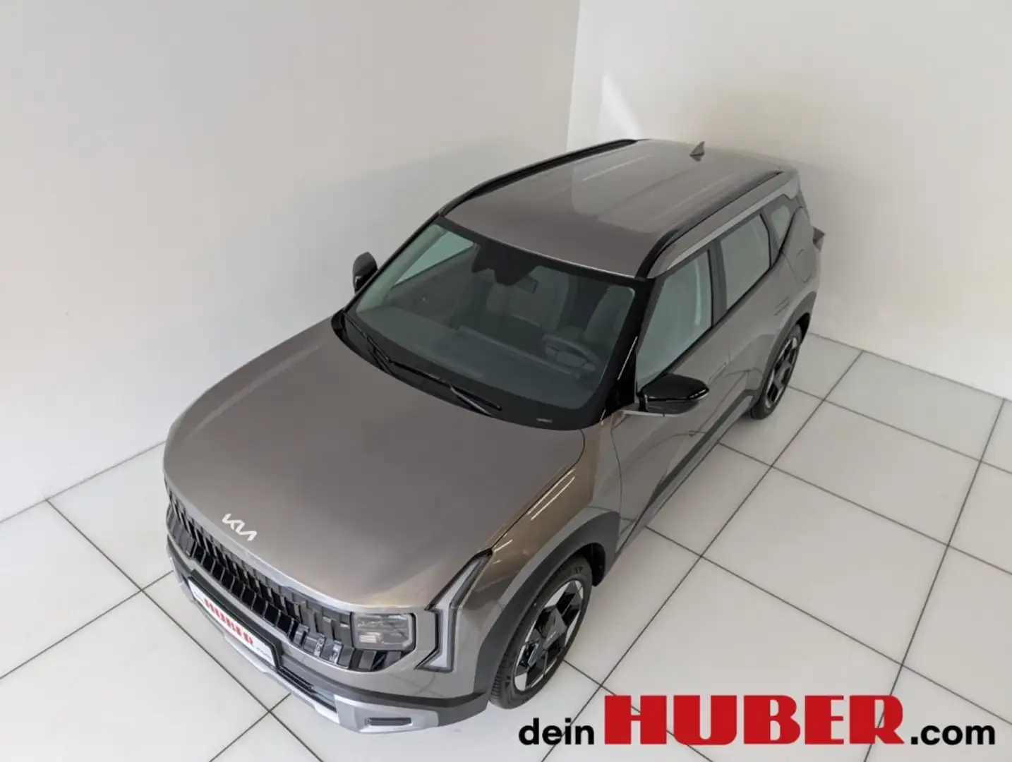Kia Seltos SILBER 1.6 TGDI MT6/2WD 180 Beige - 2