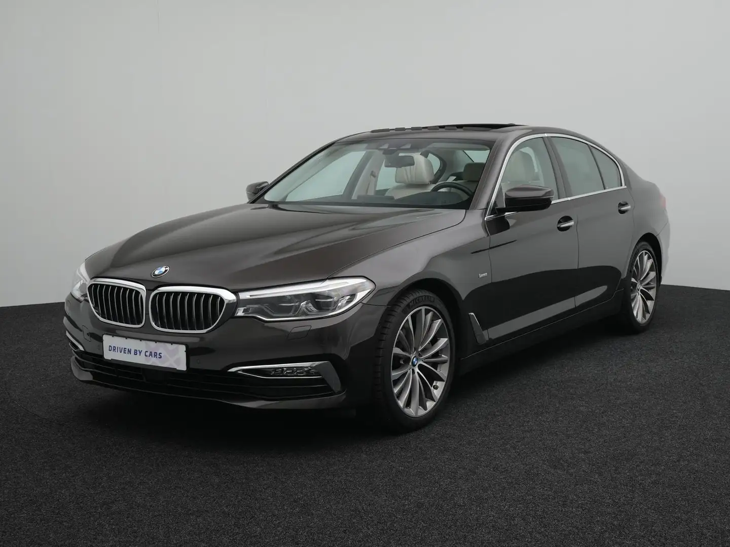 BMW 540 i xDrive Luxury Line,HUD,DACH,H&K,MEMO,ACC Bruin - 2