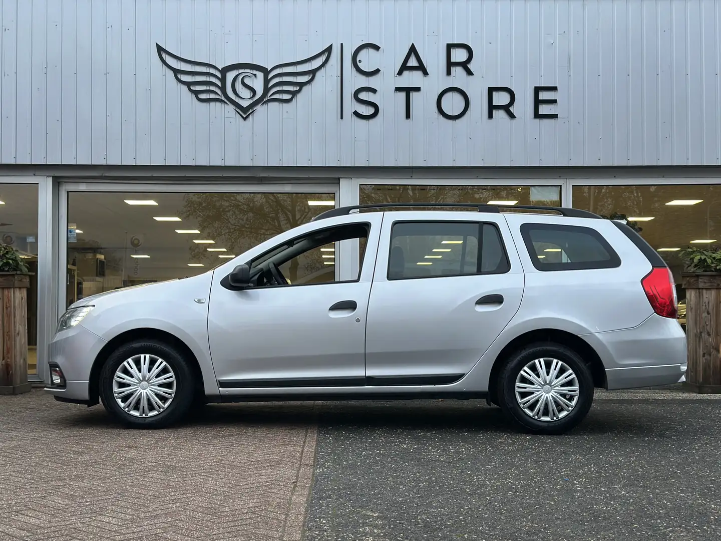 Dacia Logan MCV 0.9 TCe Ambiance |AIRCO|LED|DAKRAILS|ELK.RAMEN Grey - 2