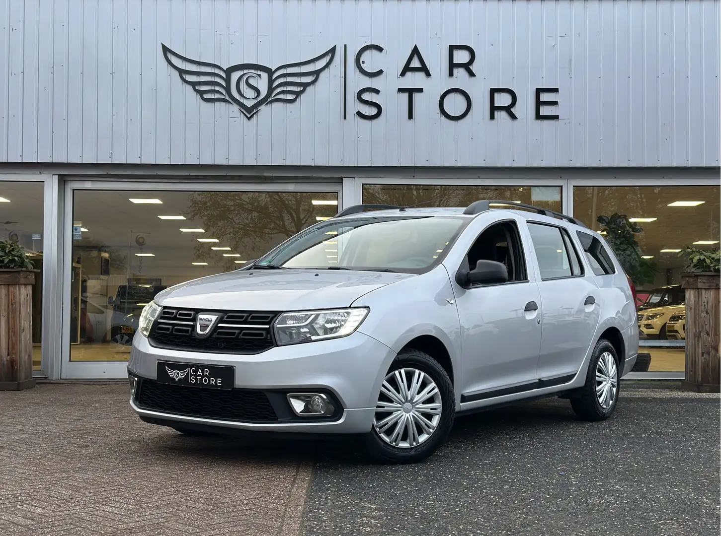 Dacia Logan MCV 0.9 TCe Ambiance |AIRCO|LED|DAKRAILS|ELK.RAMEN Grey - 1