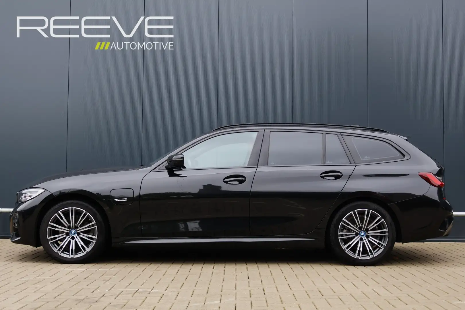 BMW 320 3-serie Touring 320e M-Sport High Executive | Shad Zwart - 2