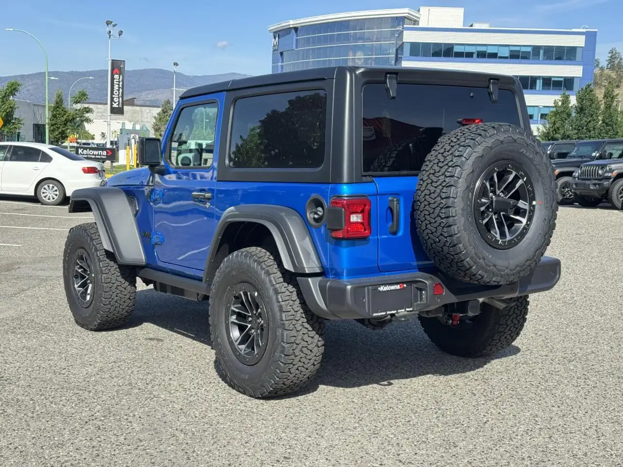 Jeep Wrangler снимка Jeep Wrangler
