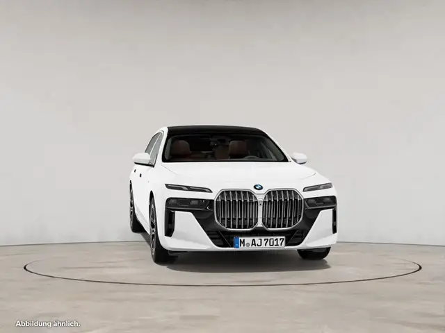 BMW M view 10