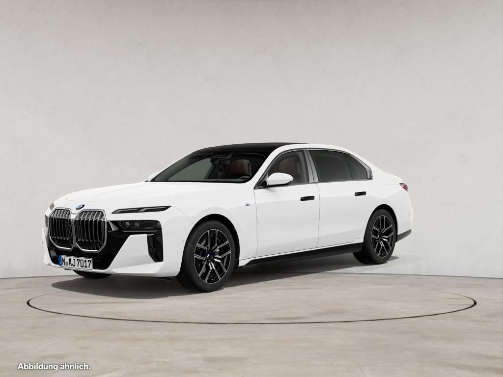 BMW 740