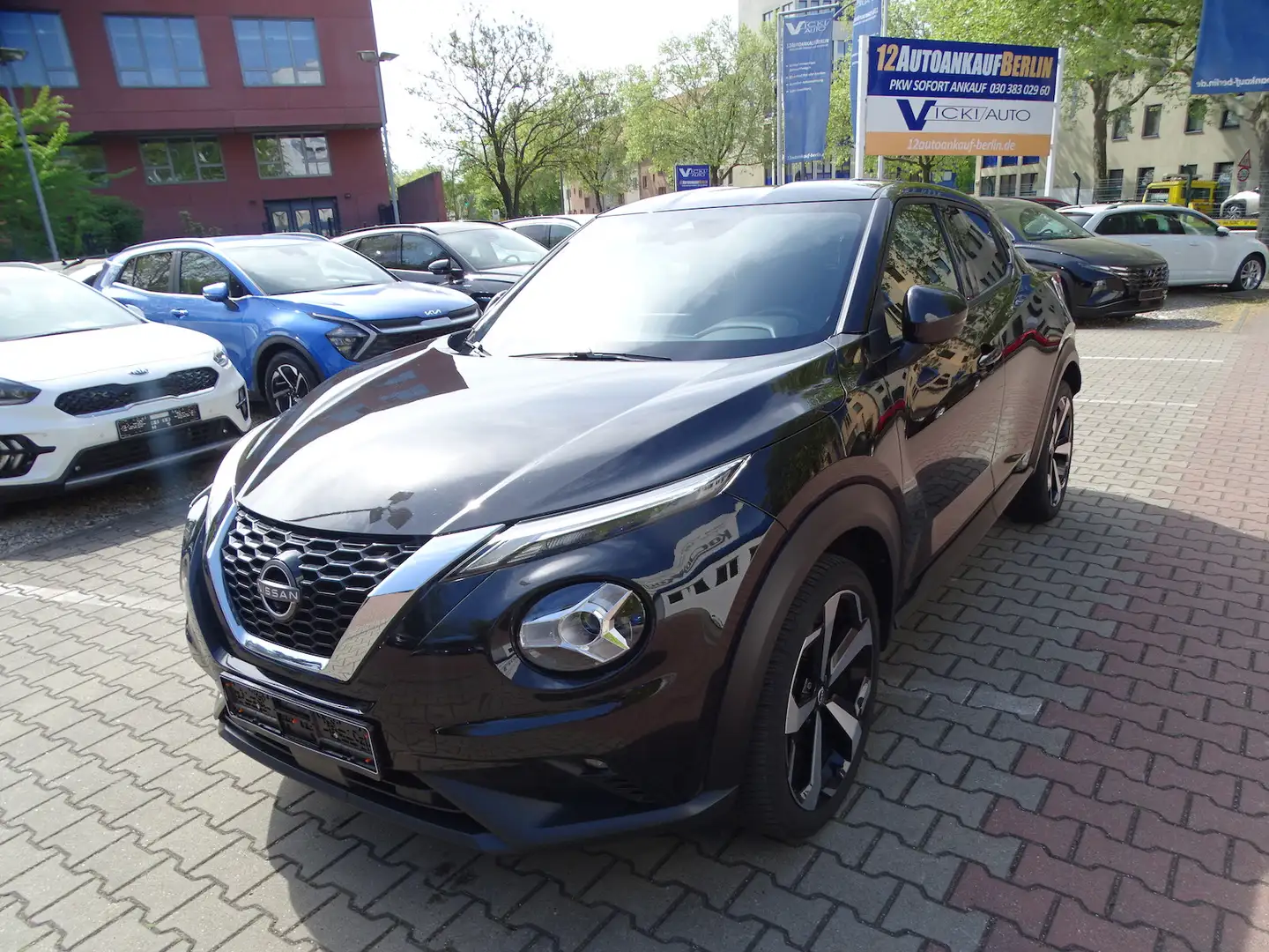 Nissan Juke Tekna Automatik , Leder, Navi, Autim. Schwarz - 2