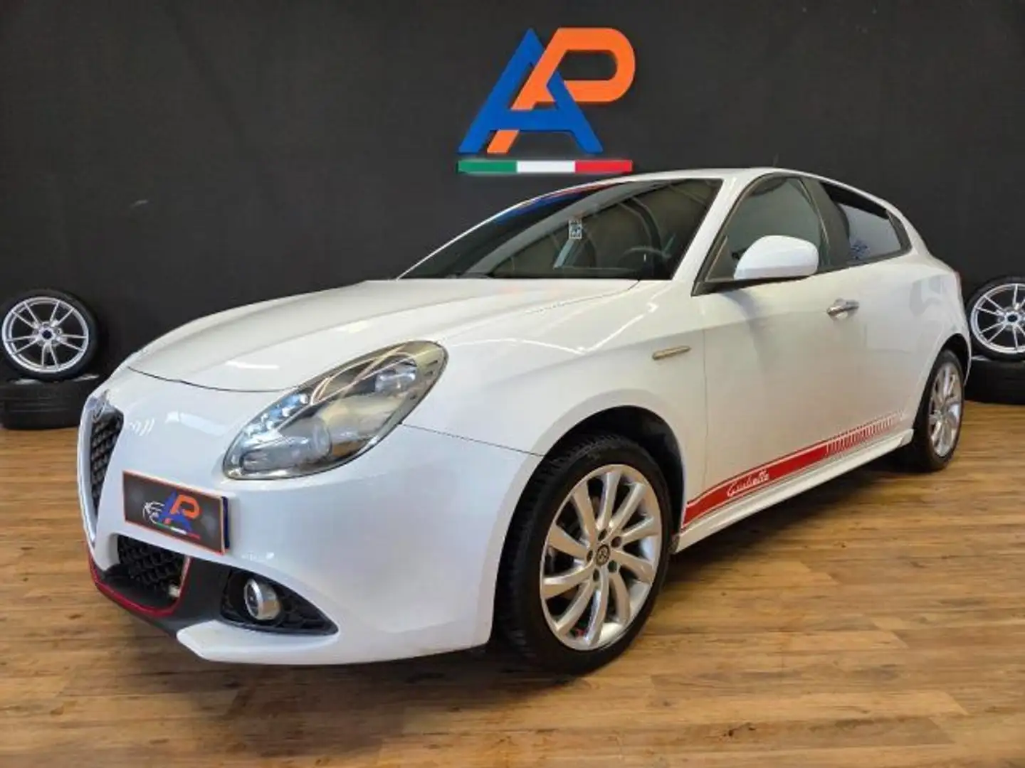 Alfa Romeo Giulietta 1.4 Turbo 120 CV GPL Super Blanc - 1