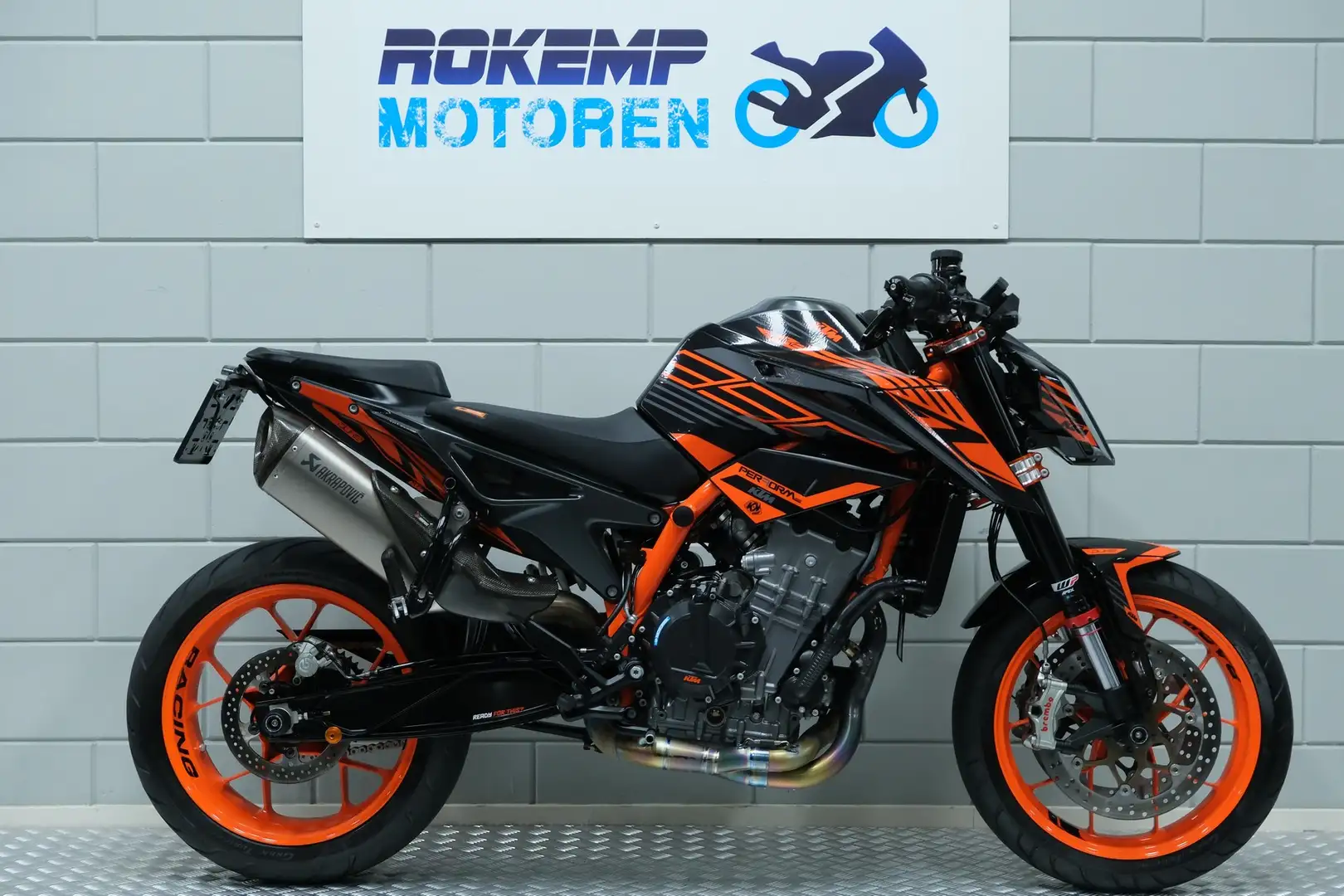 KTM 890 Duke R ABS TOUR Negro - 1