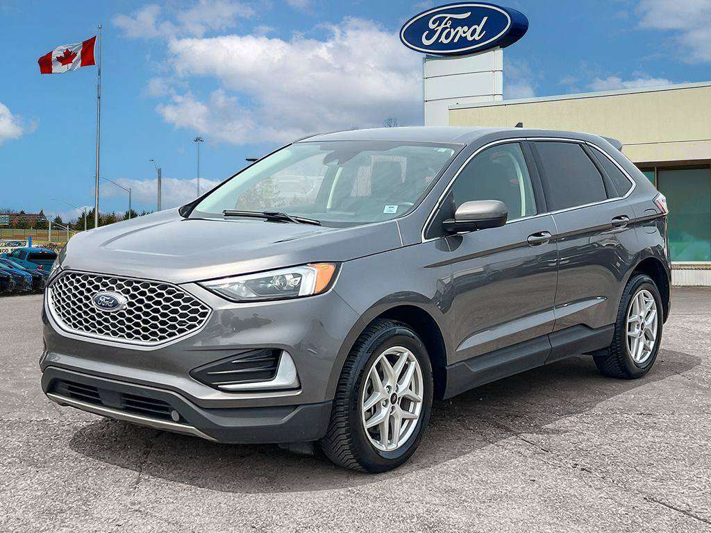 2023 Ford Edge