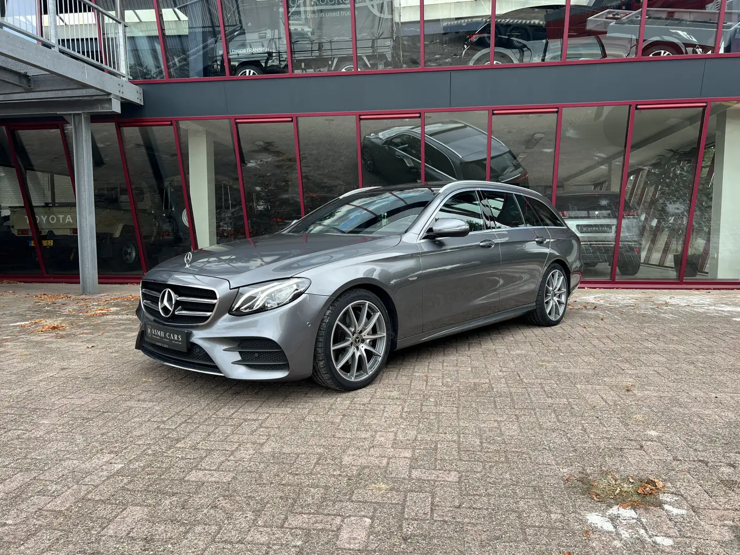 Mercedes-Benz E 200 Estate Business Solution Sport | BTW-auto | Pano | Gris - 1