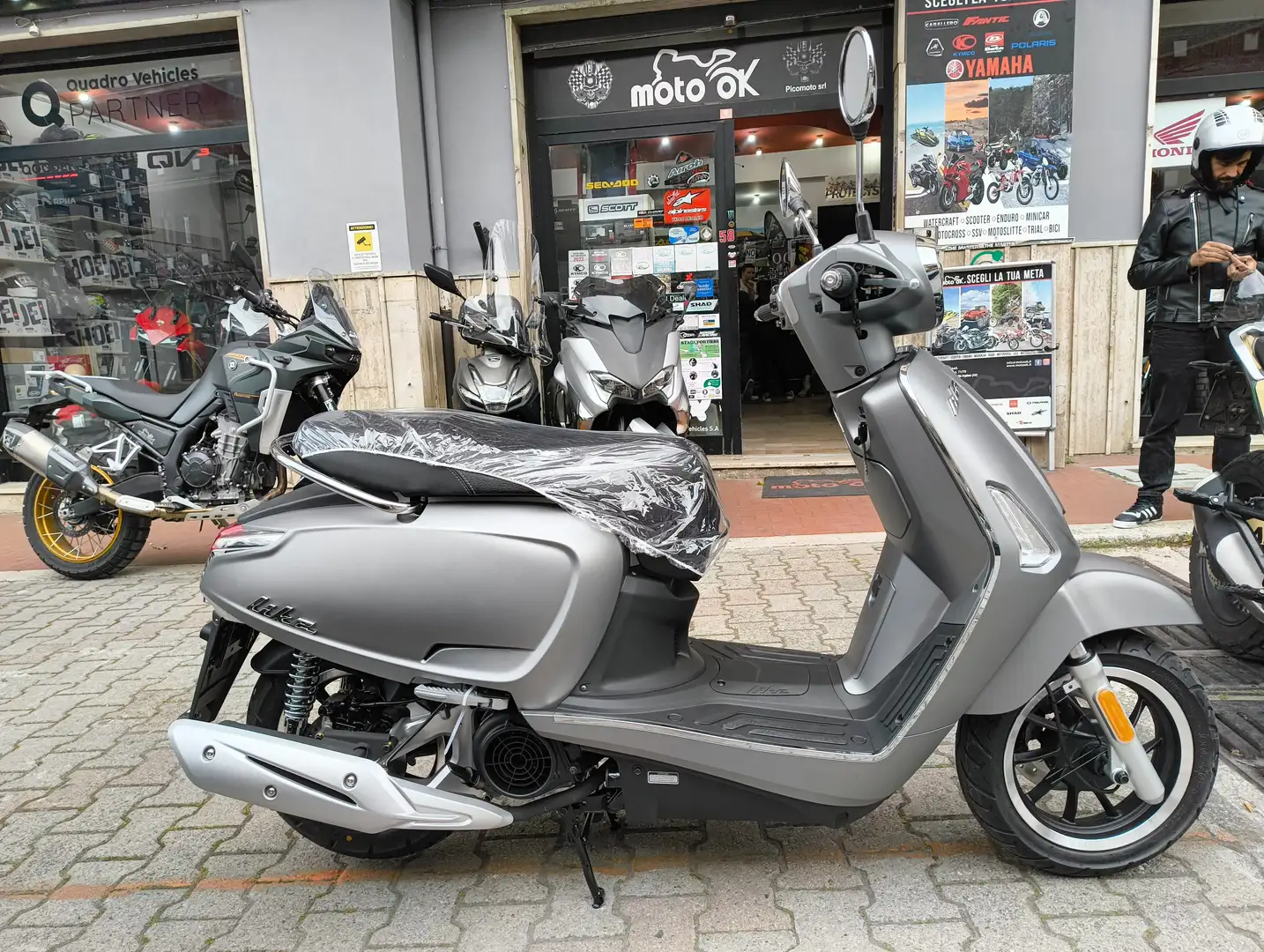 Kymco Like 125 Gris - 1