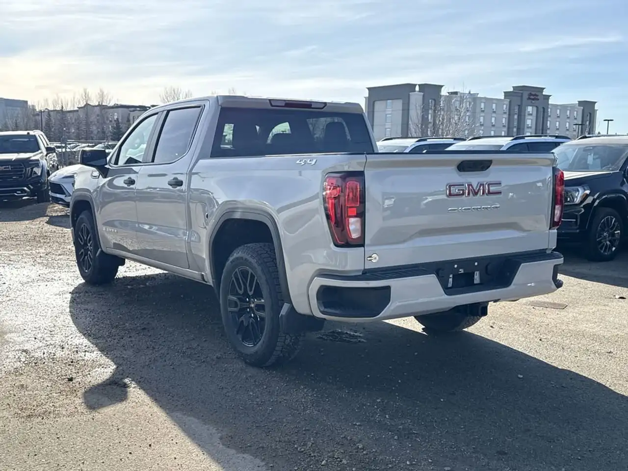 GMC Sierra 1500 снимка GMC Sierra 1500