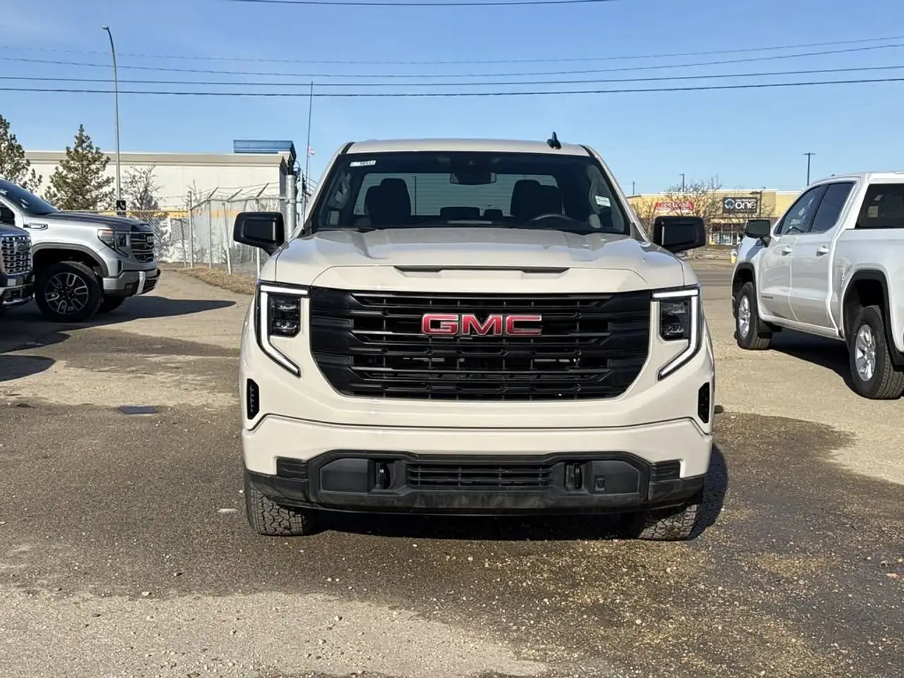 GMC Sierra 1500 снимка GMC Sierra 1500