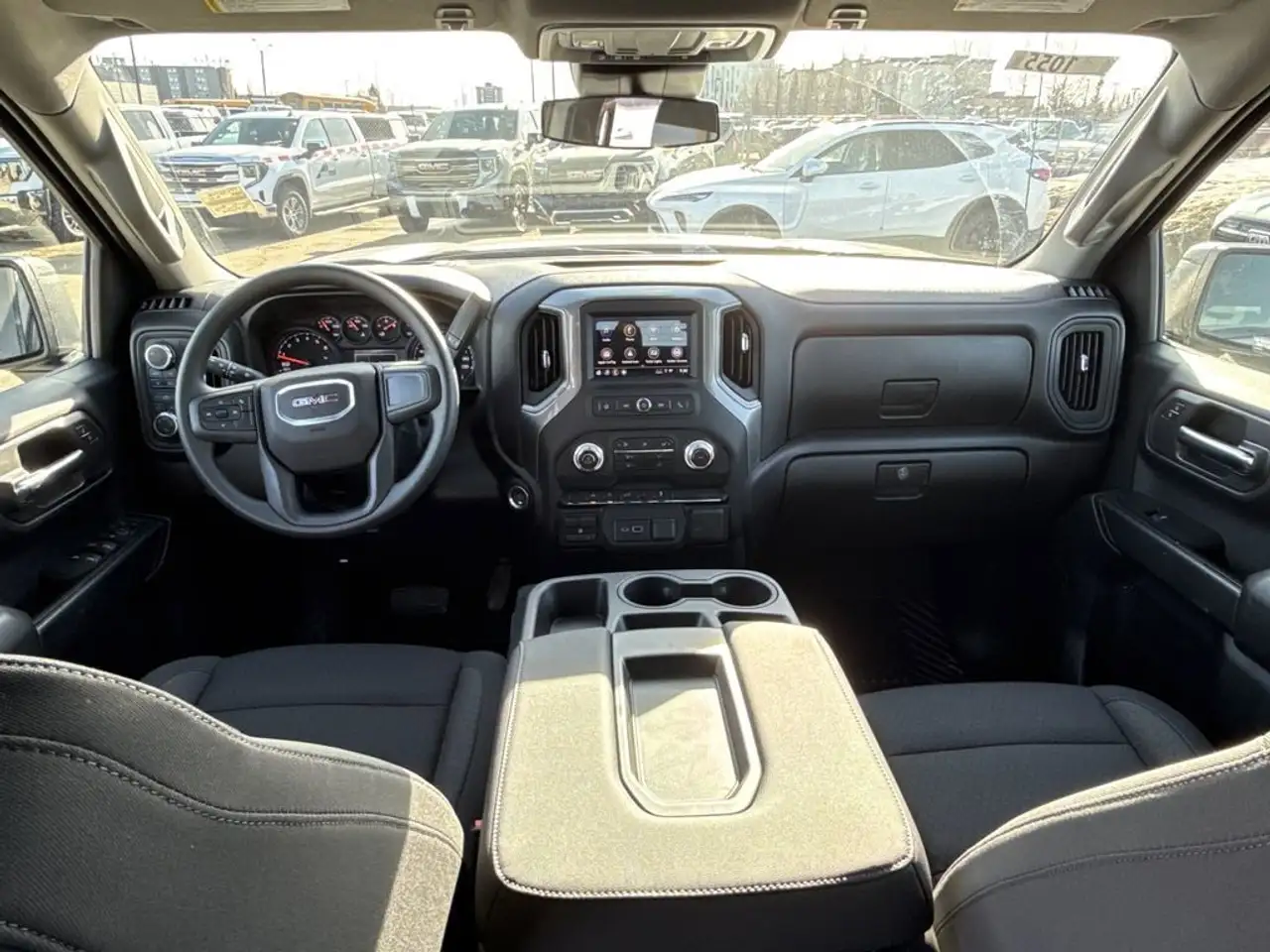 GMC Sierra 1500 снимка GMC Sierra 1500