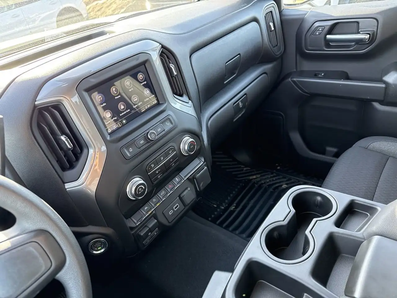 GMC Sierra 1500 снимка GMC Sierra 1500