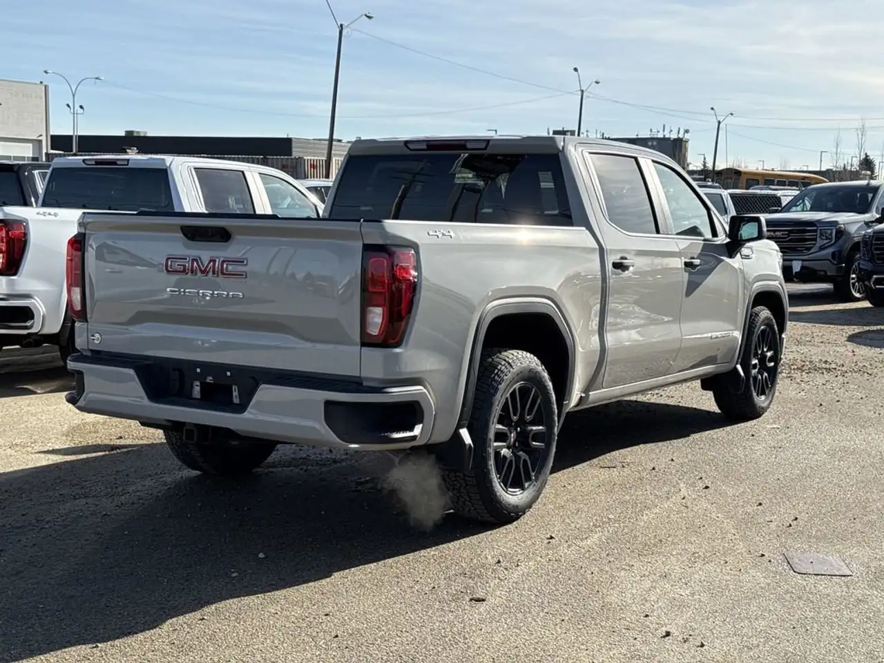 GMC Sierra 1500 снимка GMC Sierra 1500